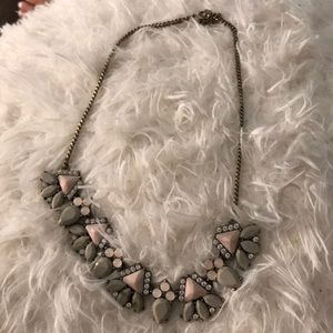 Simple statement necklace